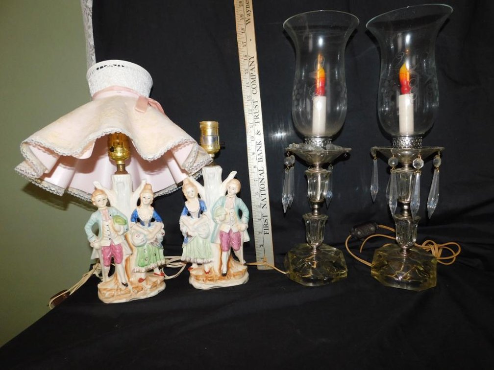 Crystal and porcelain lamps