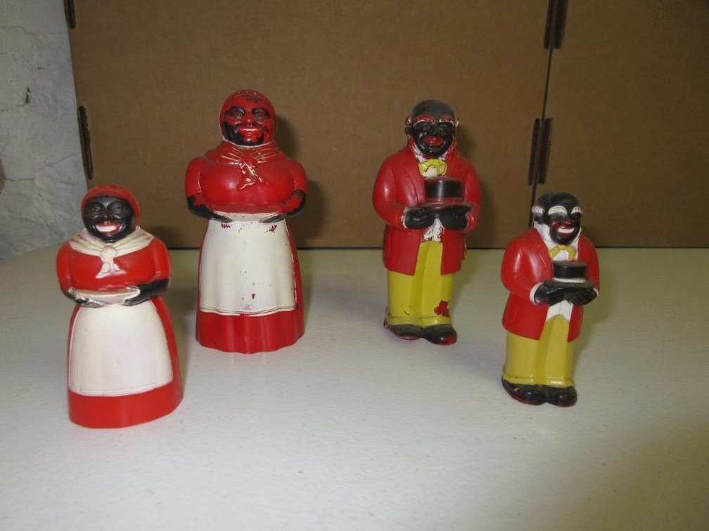 Plastic F&F Mold & Die Works salt and pepper shakers
