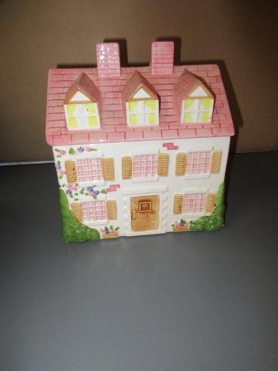 Cookie jar
