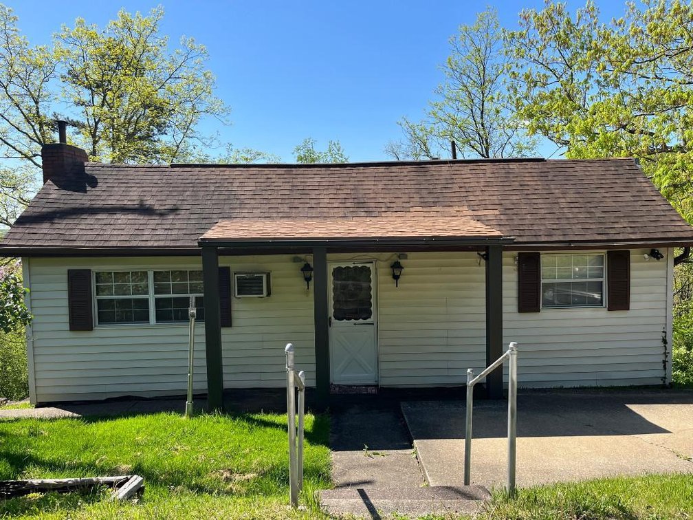 Subject One:  4668 Victoria Rd.
