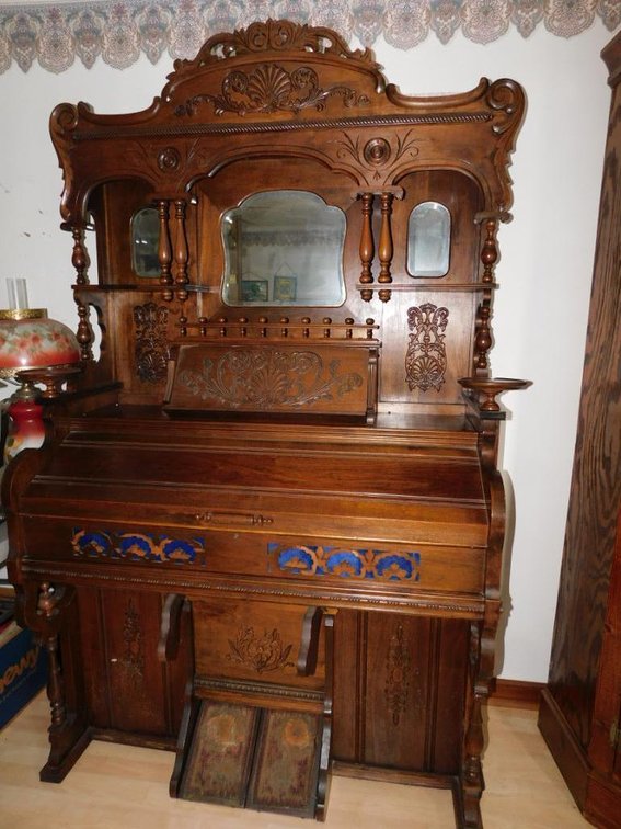 Antique organ - tested