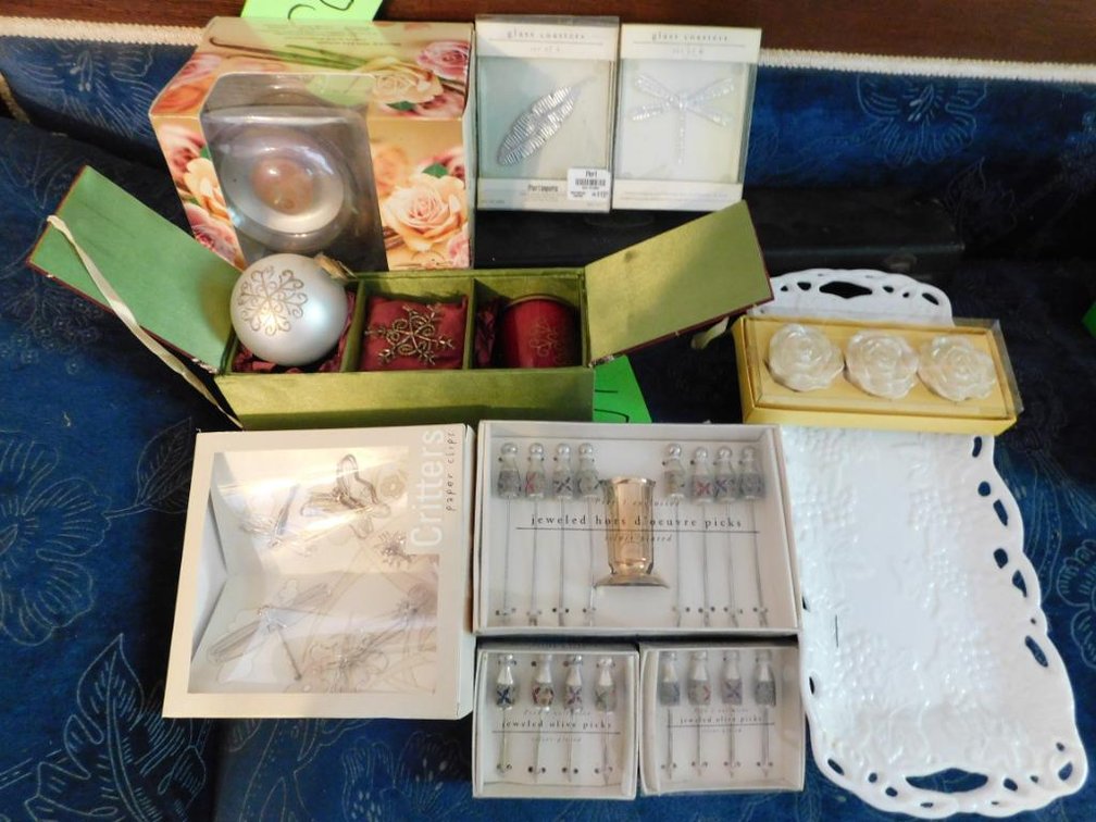 Decorative items