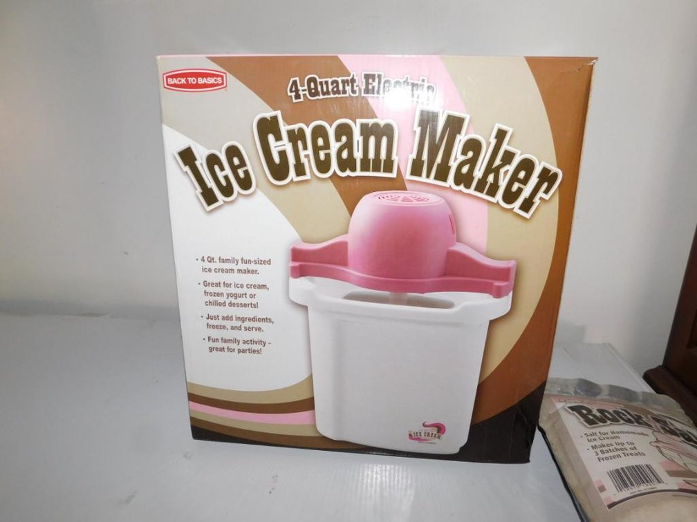 Ice cream maker