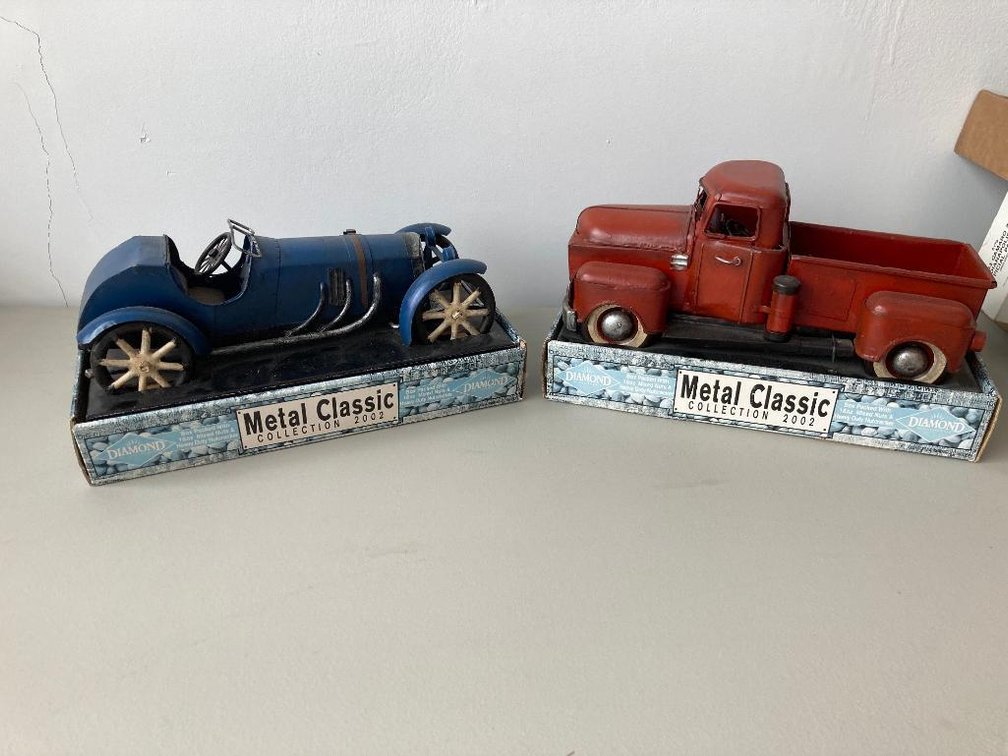 2 Metal classic models