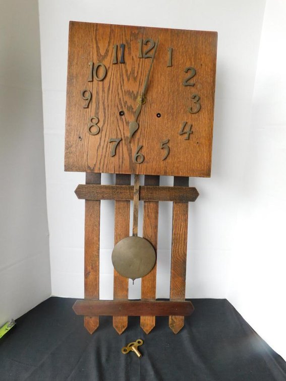 Mission style wall clock w/ key manufactured in Philadelphia, PA for the William L. Gilbert Clock Co. - tested