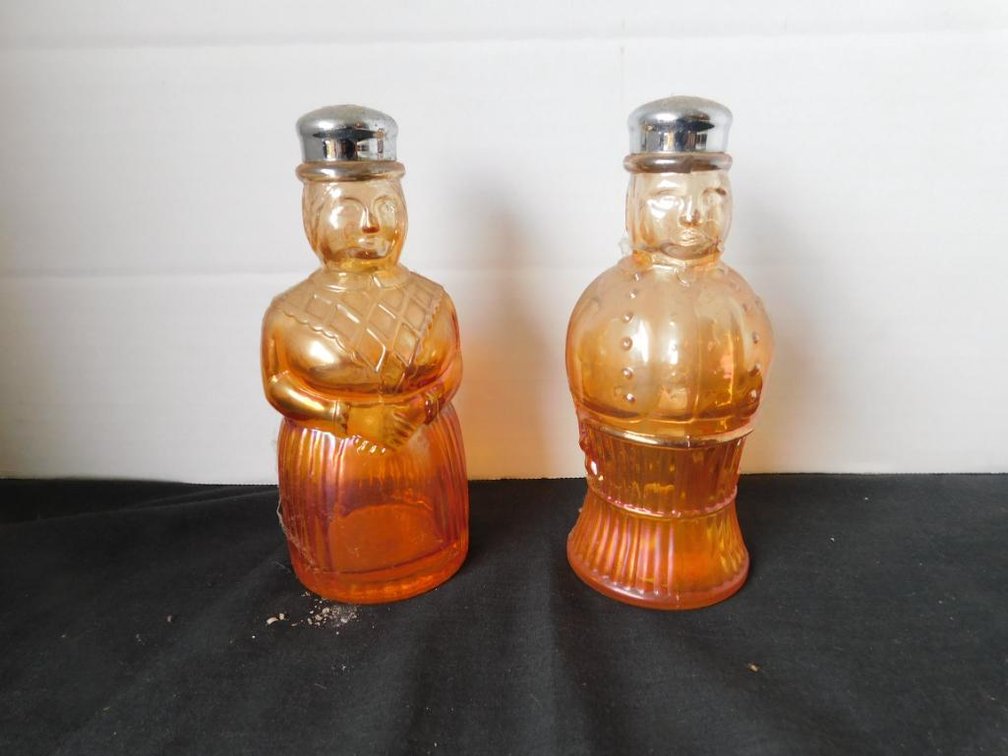 Carnival glass salt & pepper shakers