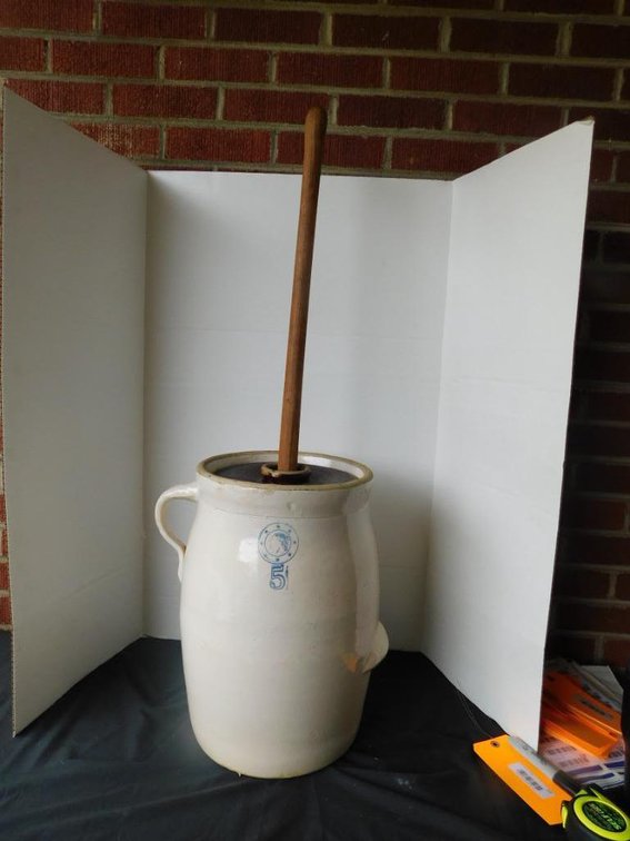 Applied handle butter churn No. 5 w/ Indian head