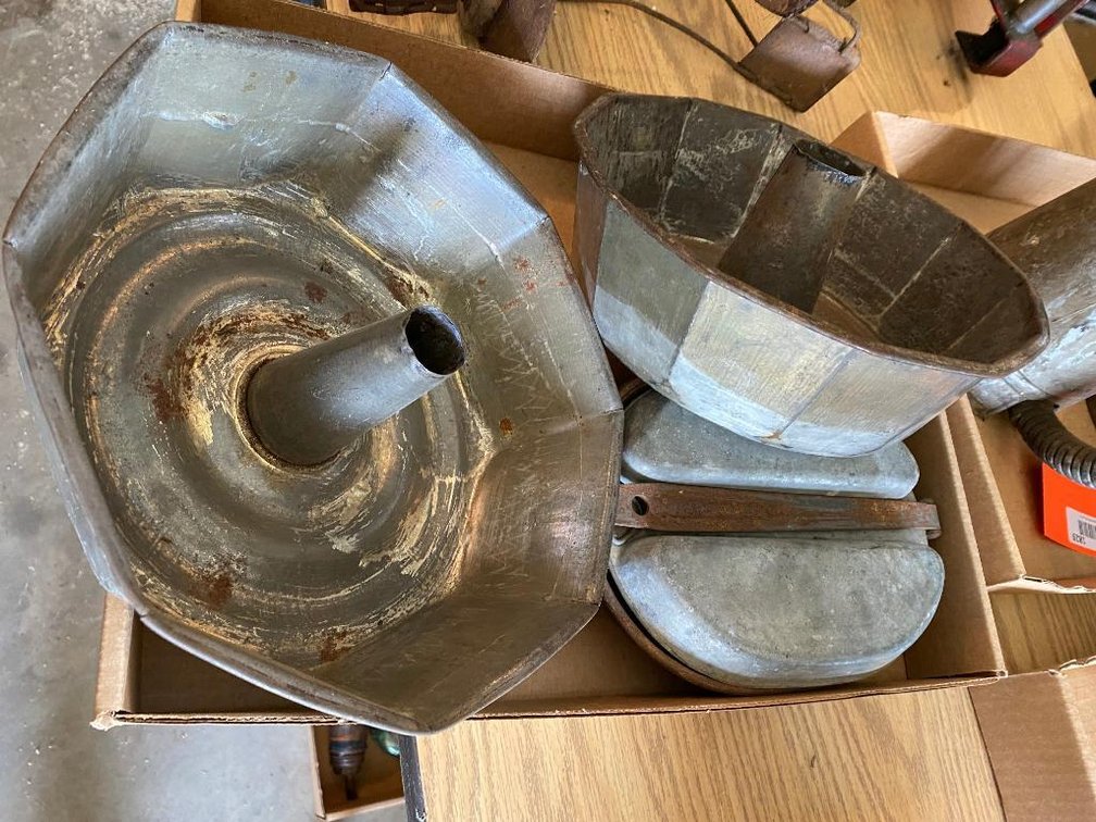 Vintage primitive metalware pans, etc.