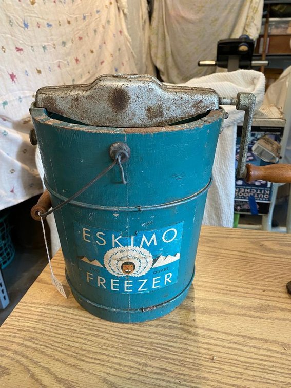 Eskimo freezer ice cream maker
