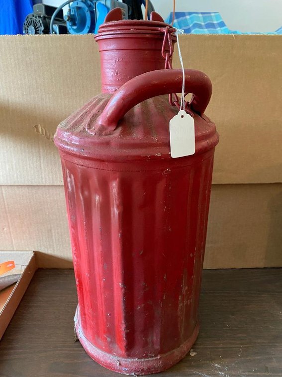 Vintage service station test can