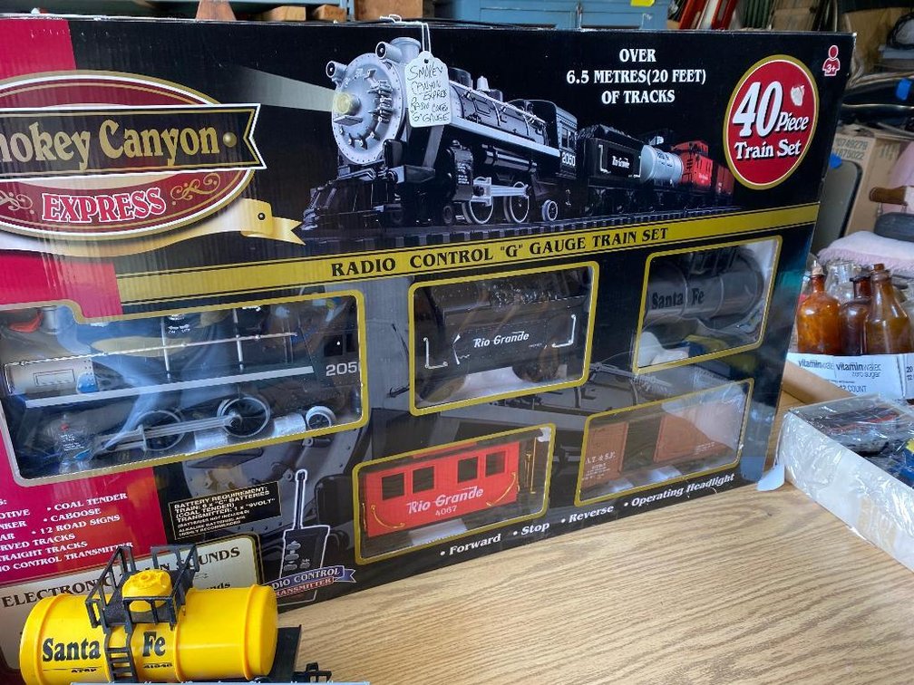 Smokey Canyon Express by EZ-Tec Co. radio-controlled in original box; G-gauge