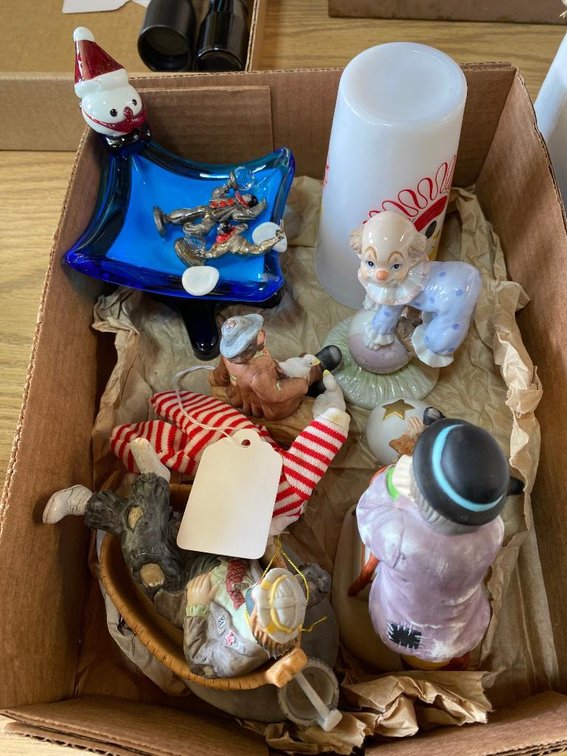 Lot of Emmett Kelly clown decorations