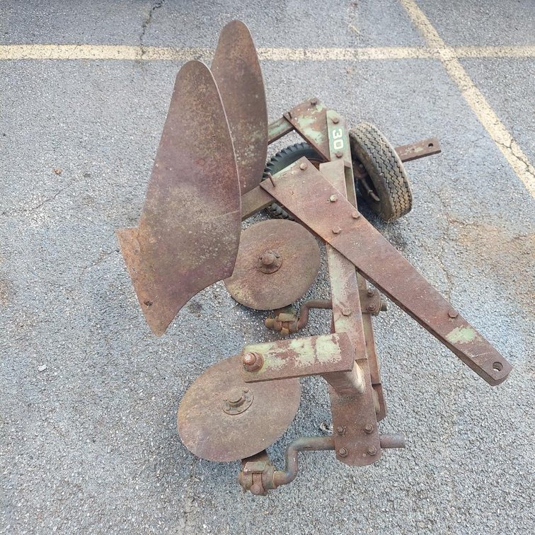 John Deere 30 Plow