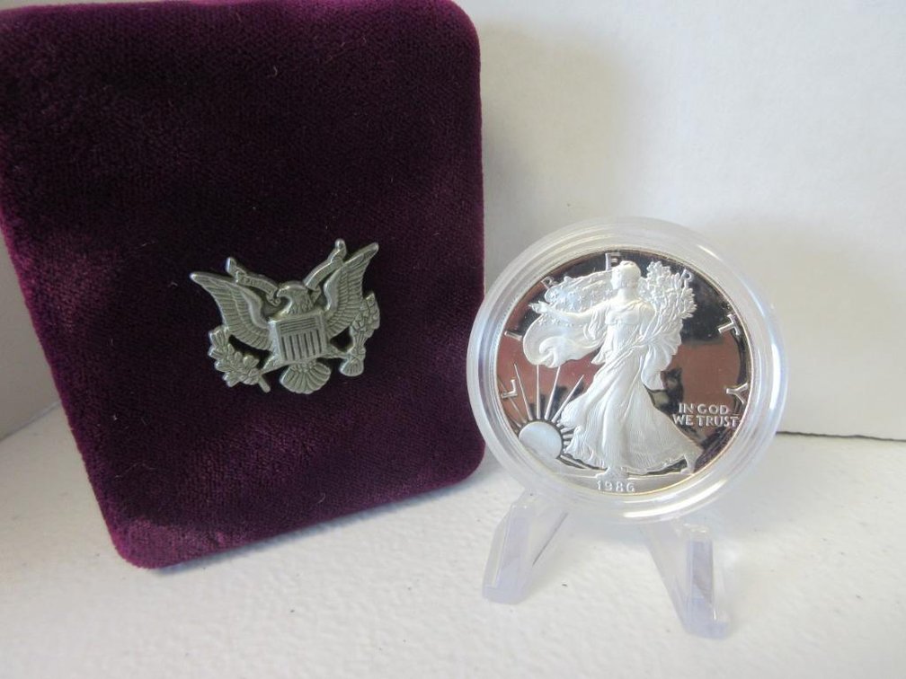1986 Silver American Eagle Coin 1oz