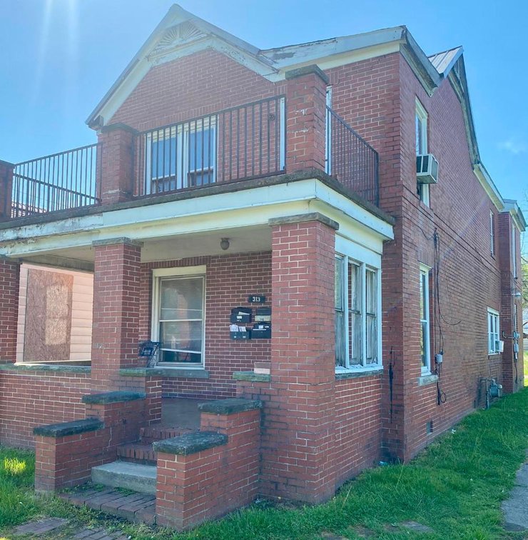 Image for SOLD $53,790 - Apartment Building & Home Selling to the Highest Bidders