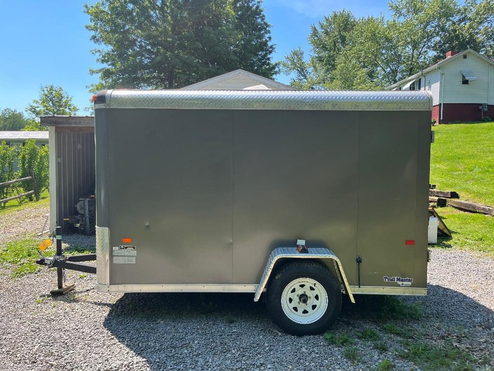 2014 10' Box trailer LIKE NEW