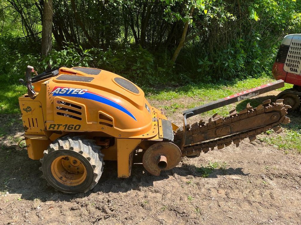 Astec Earth Pro Series RT160 walk-behind trencher
