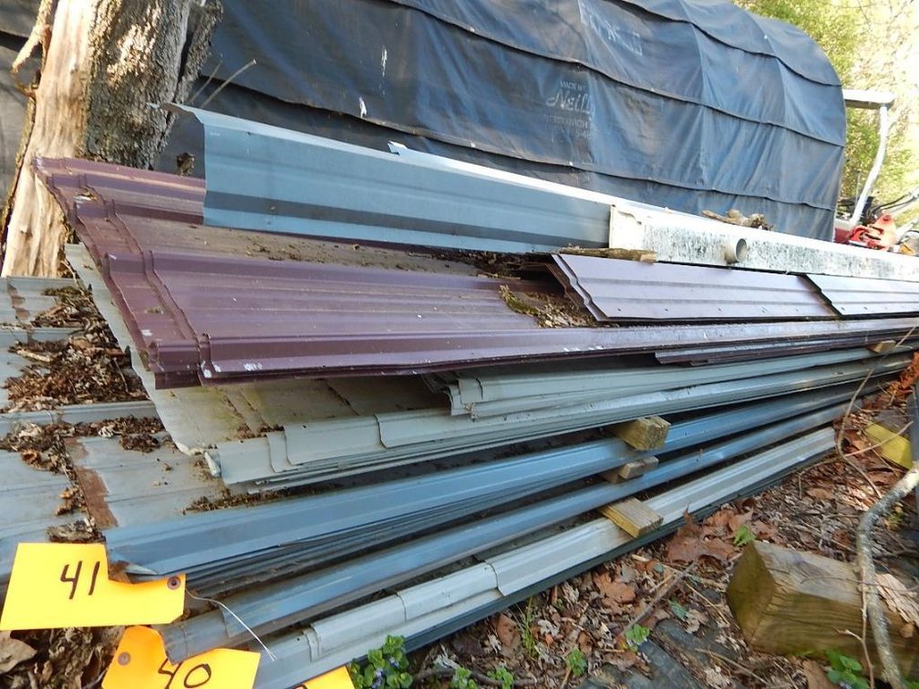 1 Lot of blue/gray tin - APPROX 15'