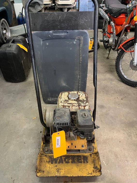 Wacker walk-behind vibrating tamper