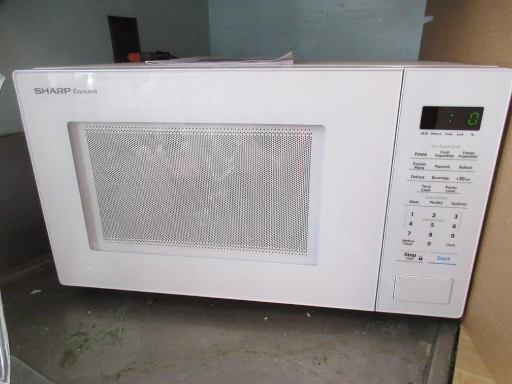 Sharp Carousel microwave