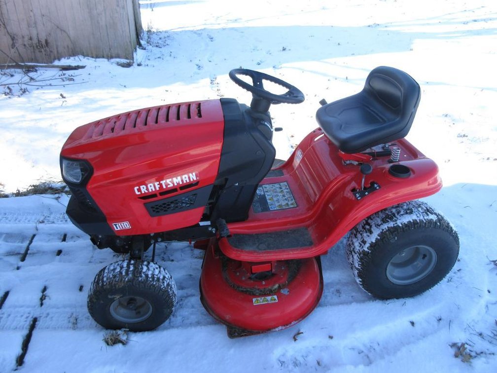 CRAFTSMAN 2021 RIDING MOWER