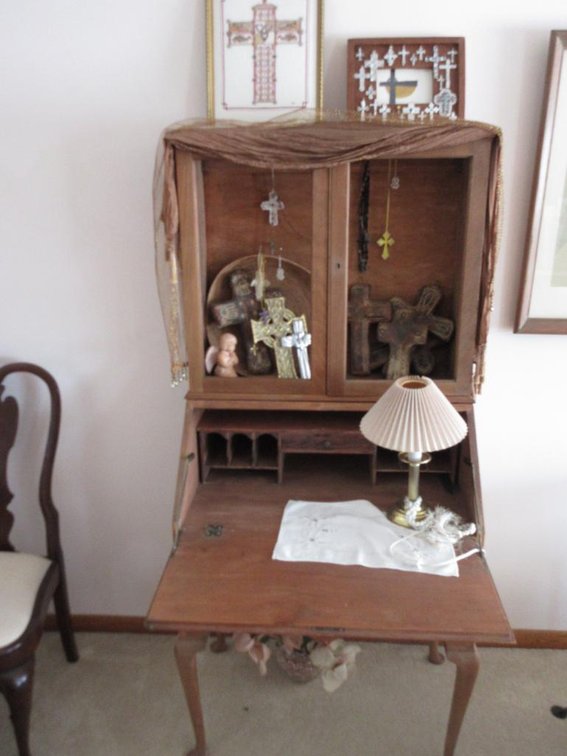 prayer desk
