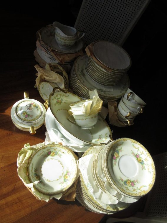 noritake China mimi pattern