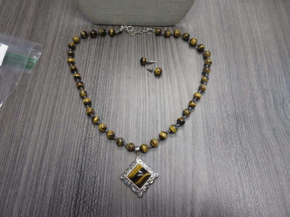 Tigers Eye Necklace and Earrings