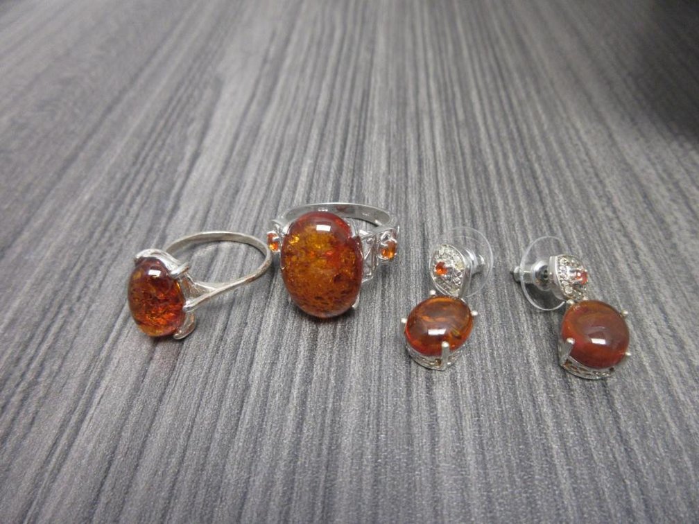 Baltic Amber Jewelry in Platinum Overlay Sterling Silver-2 Rings and 1 Pair Earrings