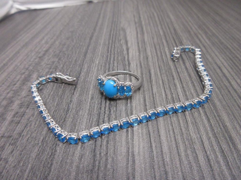 Arizona Sleeping Beauty Turquoise Ring size 7 with Malgache Neon Apatite Bracelet