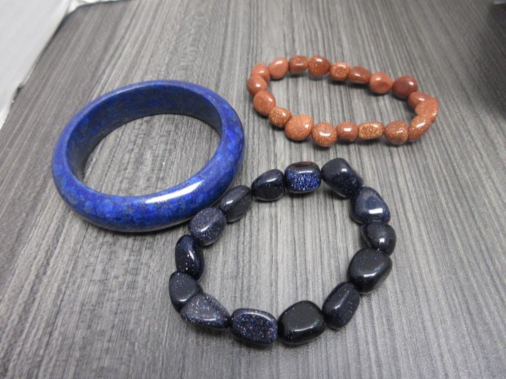 3 Bracelets