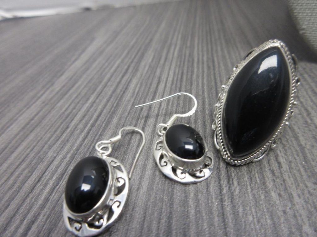 Thai Black Spinel in Platinum Overlay Sterling Silver -Earrings & Ring
