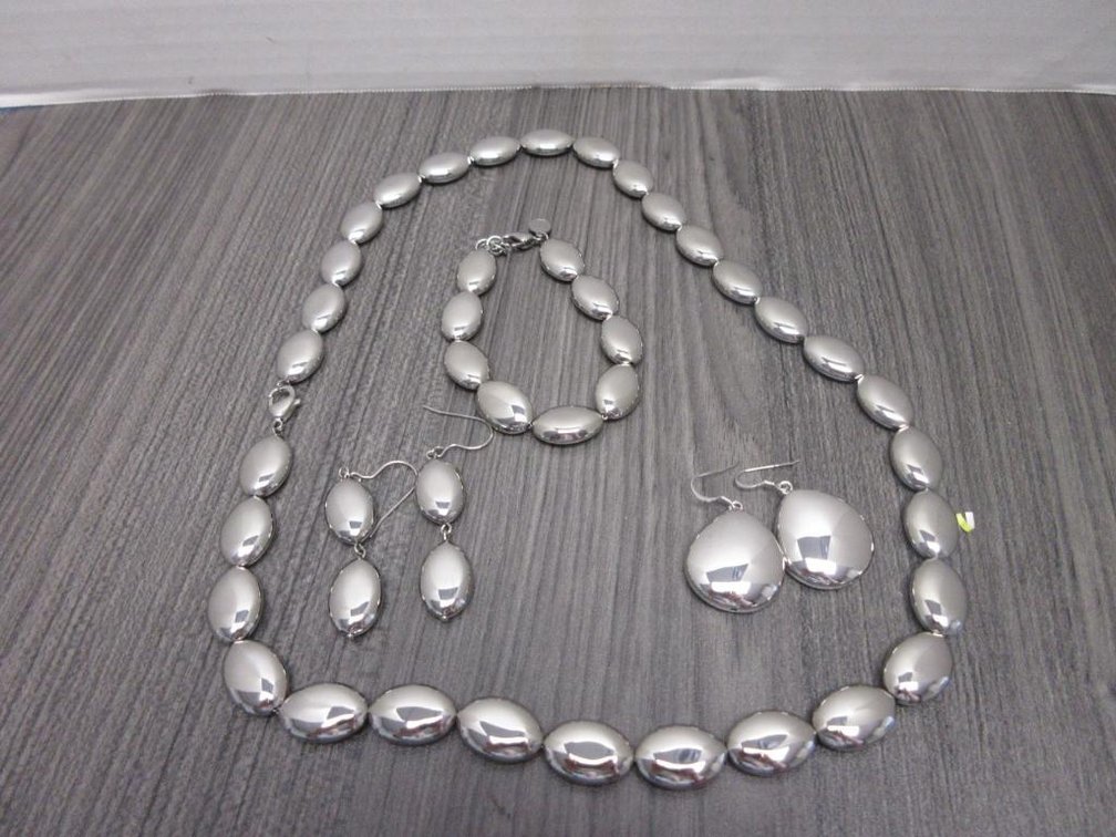 Stainless Steel Jewelry Lot 2 pair Earrings Necklace and Bracelet