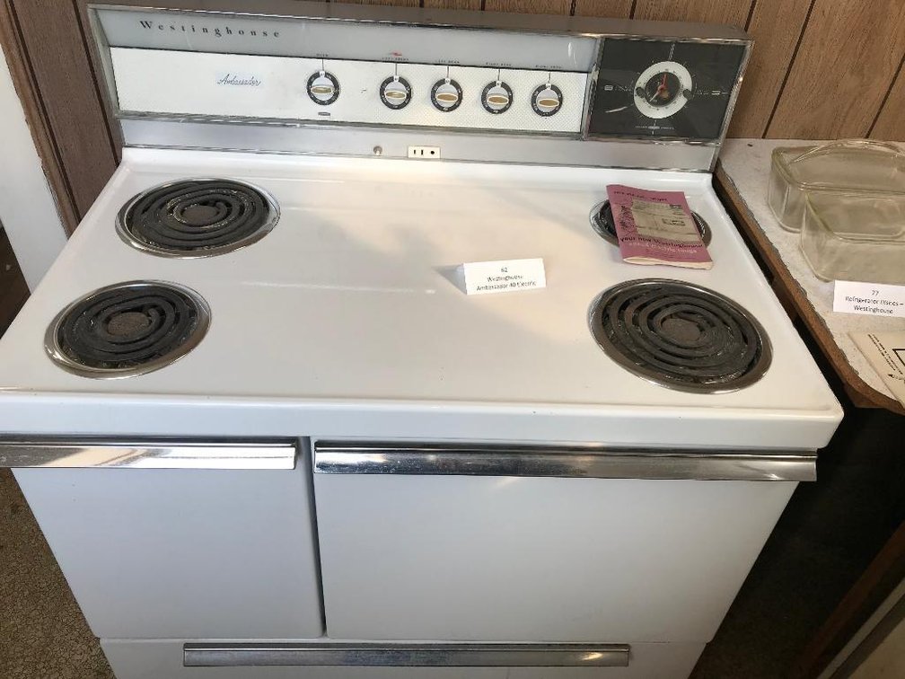 Vintage Westinghouse Ambassador electric stove