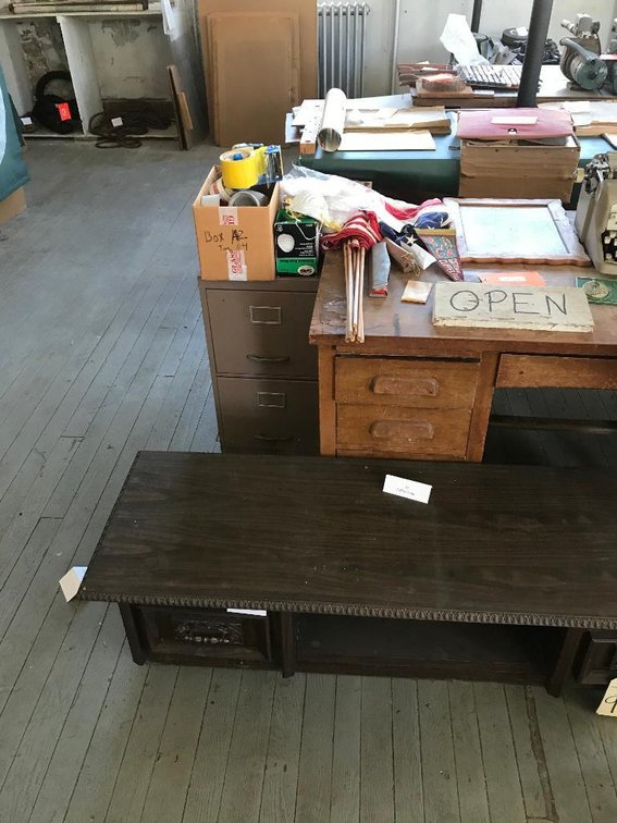 Desk & contents, 2-drawer filing cabinet & coffee table
