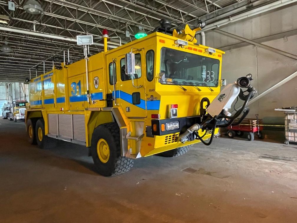 Oshkosh Model T-3000 ARFF truck w/ 8,026 miles & 2,244 hours
