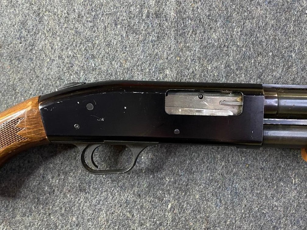 Mossberg 500A 12 ga | SN: L696912