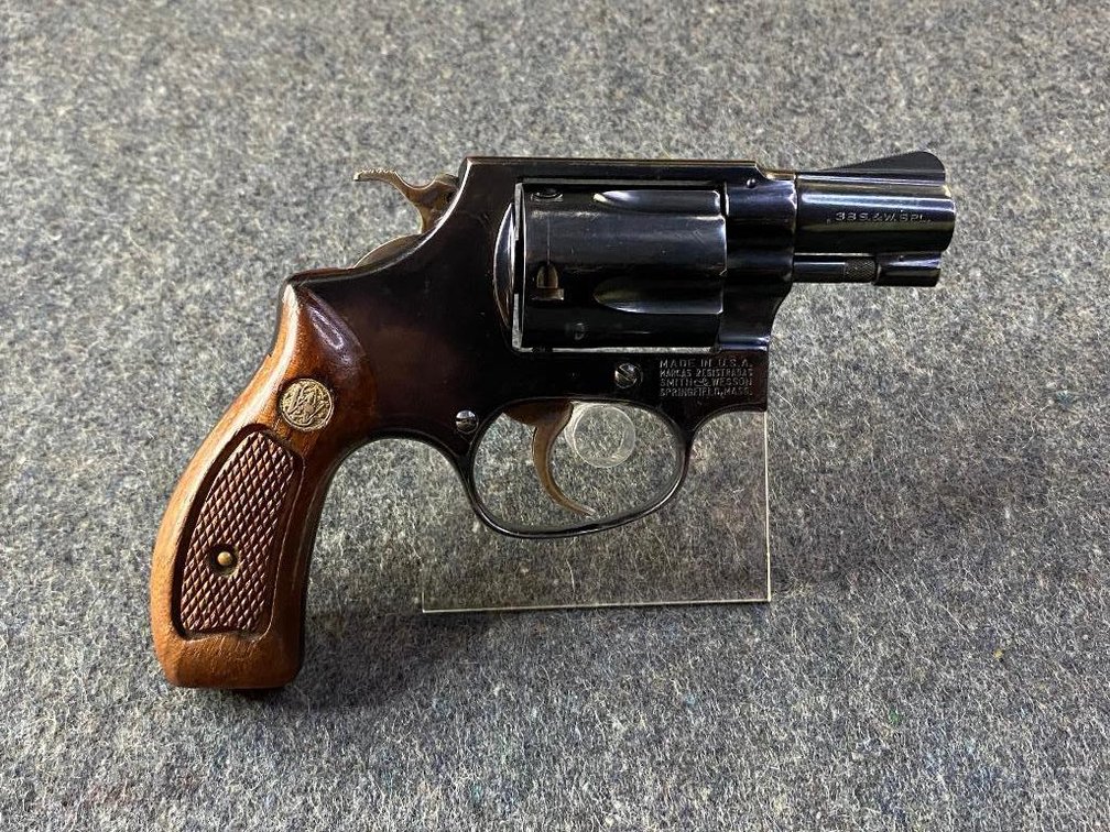 Smith & Wesson 36 .38 S&W Spl | SN: J122118