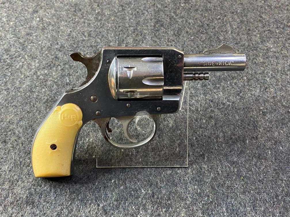 H&R 733 Side Kick .32 S&W Long | SN: X8768