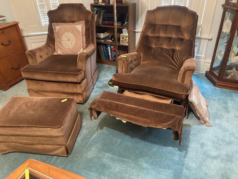 Set brown velveteen chairs: on lounge 1 straight & foot stool