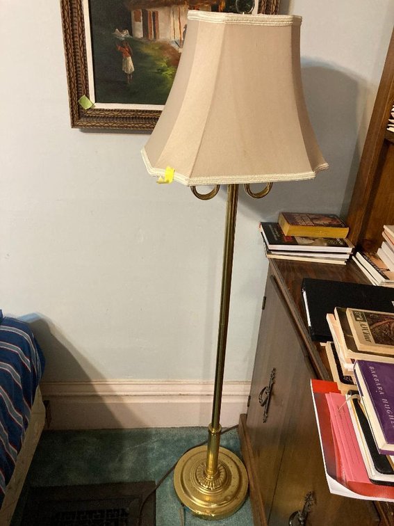 Metal floor lamp 55"