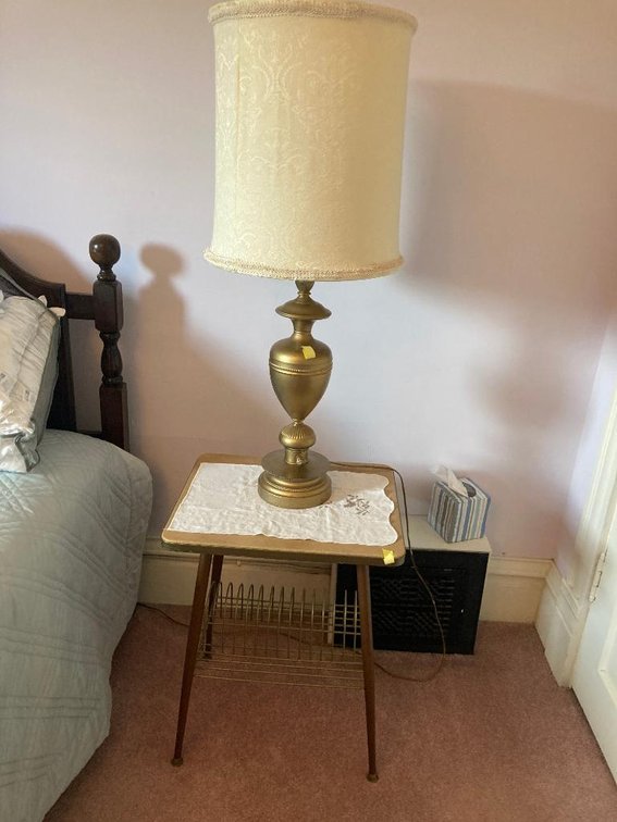 Mid century metal leg end table 24" x 16" x 19" & lamp 40"