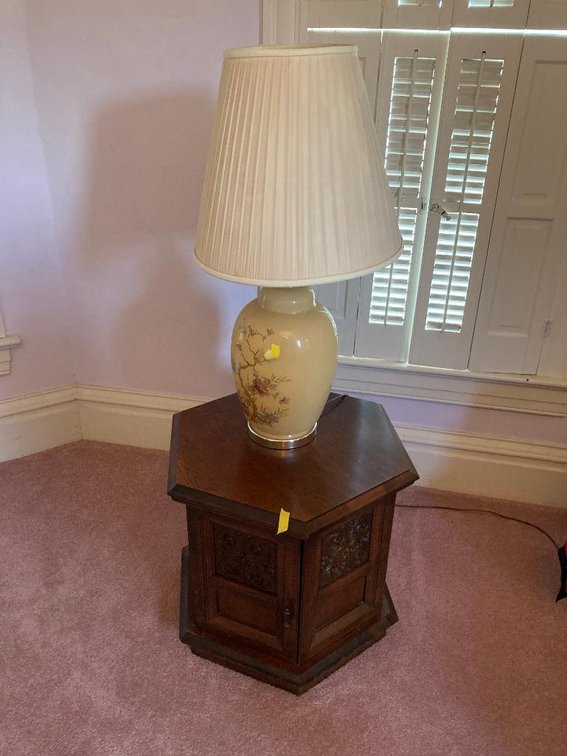 Octagon wood end table 20"  lamp 32"