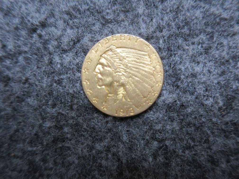 1913 $2-1/2 Gold Indian AU