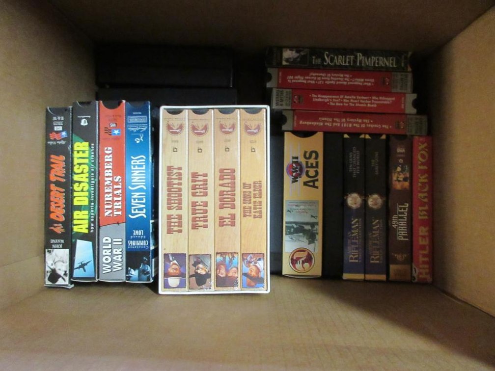 1 Lot of VHS movies