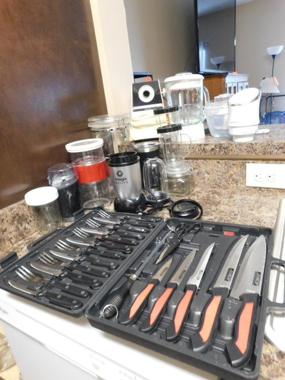 Magic Bullet, RCR knife set includes scissors, steak knives, forks & sharpener