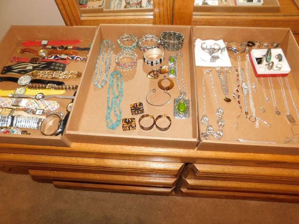 Costume jewelry - earrings, necklaces, bracelets, watches