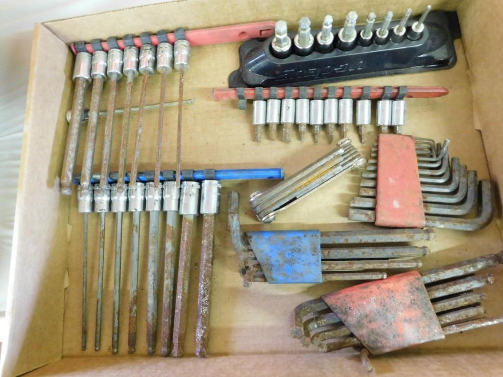 Assortment of Snap-On, Allen, Chesco & Gear Wrench hex keys & hex key sockets