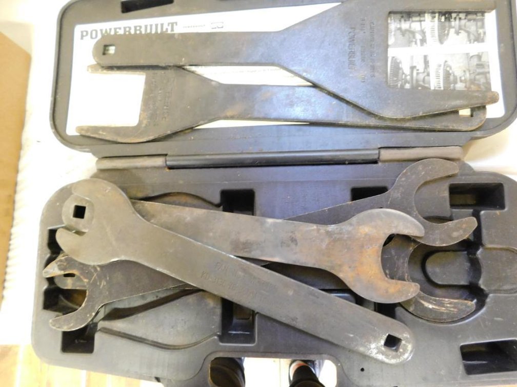 PowerBuilt model 648746 kit 34 fan clutch wrench kit