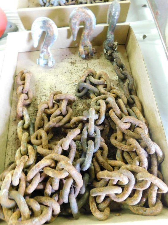 Single hook ended chain & hooks